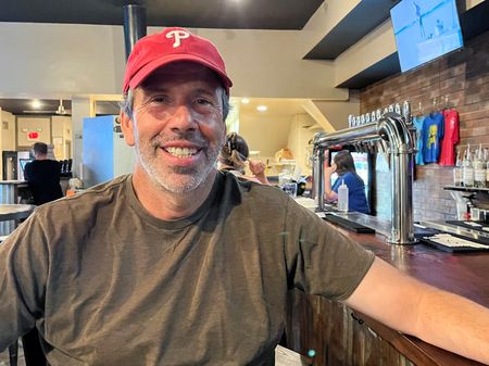 tagreuters.com2024binary_LYNXMPEK4U06A-VIEWIMAGE