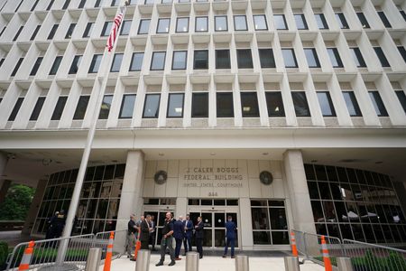 tagreuters.com2024binary_LYNXMPEK520JE-VIEWIMAGE