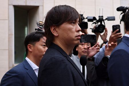 tagreuters.com2024binary_LYNXMPEK530UD-VIEWIMAGE