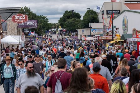 tagreuters.com2024binary_LYNXMPEK7U03M-VIEWIMAGE