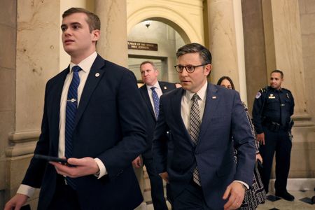 tagreuters.com2024binary_LYNXNPEK1N00D-VIEWIMAGE