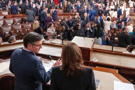 tagreuters.com2024binary_LYNXNPEK27021-VIEWIMAGE