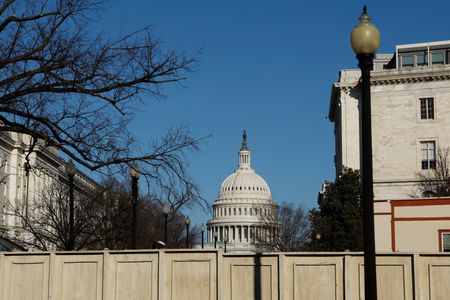 tagreuters.com2024binary_LYNXNPEK2M01I-VIEWIMAGE