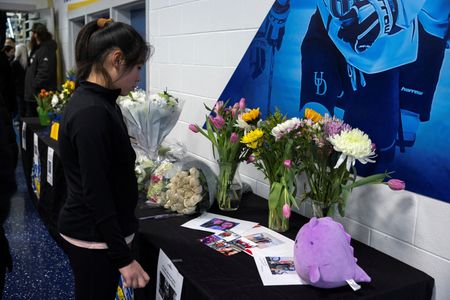 tagreuters.com2025binary_LYNXMPEL140XU-VIEWIMAGE