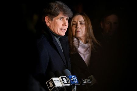 tagreuters.com2025binary_LYNXMPEL1A03G-VIEWIMAGE