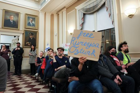 tagreuters.com2025binary_LYNXMPEL460RX-VIEWIMAGE