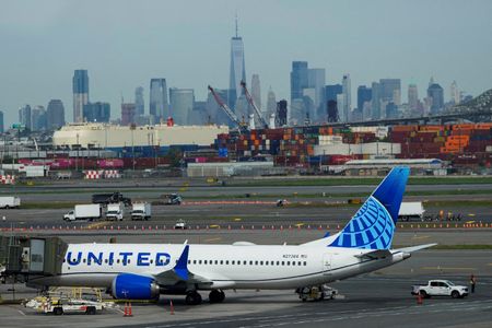 tagreuters.com2025binary_LYNXMPEL4C0RN-VIEWIMAGE