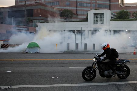 tagreuters.com2025binary_LYNXMPEL560BX-VIEWIMAGE