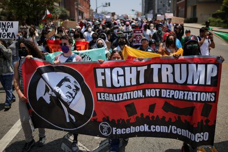 tagreuters.com2025binary_LYNXMPEL570AM-VIEWIMAGE