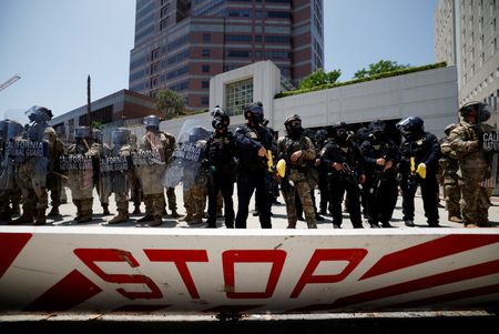 tagreuters.com2025binary_LYNXMPEL570DF-VIEWIMAGE