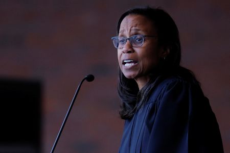 tagreuters.com2025binary_LYNXMPELB31AV-VIEWIMAGE