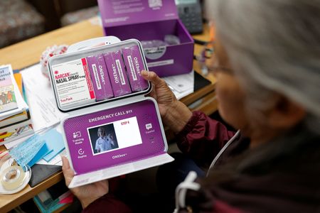 tagreuters.com2025binary_LYNXNPEL0O03U-VIEWIMAGE