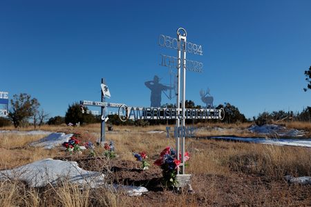 tagreuters.com2025binary_LYNXNPEL0O03Y-VIEWIMAGE