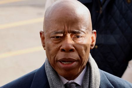 tagreuters.com2025binary_LYNXNPEL0Q0OB-VIEWIMAGE