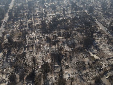 tagreuters.com2025binary_LYNXNPEL0Q0TA-VIEWIMAGE