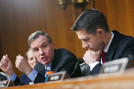 tagreuters.com2025binary_LYNXNPEL0T0YH-VIEWIMAGE