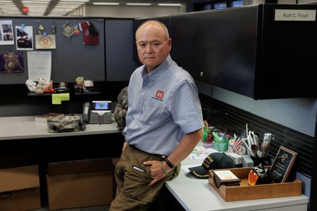 tagreuters.com2025binary_LYNXNPEL1E040-VIEWIMAGE