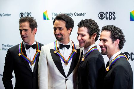 tagreuters.com2025binary_LYNXNPEL250R0-VIEWIMAGE