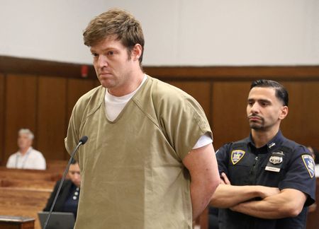 tagreuters.com2025binary_LYNXNPEL4T0V0-VIEWIMAGE