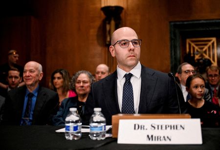 tagreuters.com2025binary_LYNXNPEL8F0EN-VIEWIMAGE