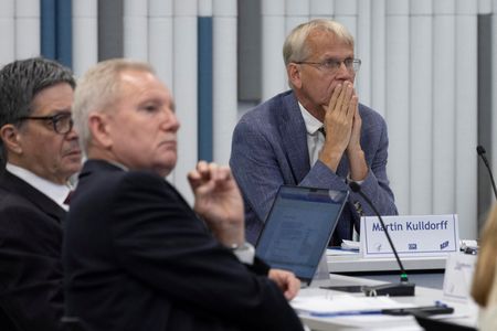 tagreuters.com2025binary_LYNXNPEL8H0WG-VIEWIMAGE