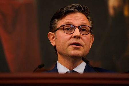 tagreuters.com2025binary_LYNXNPEL8H15L-VIEWIMAGE