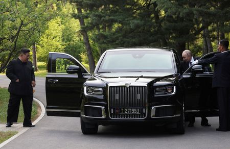 tagreuters.com2024binary_LYNXMPEK6F03S-VIEWIMAGE