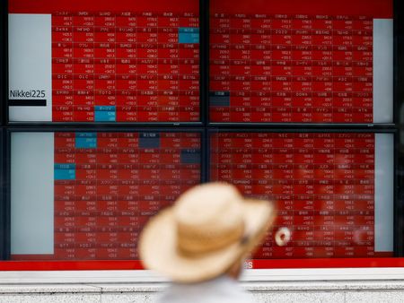 tagreuters.com2025binary_LYNXMPEL1D048-VIEWIMAGE