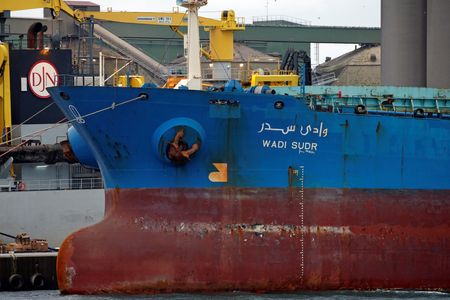 tagreuters.com2025binary_LYNXNPEL250ME-VIEWIMAGE