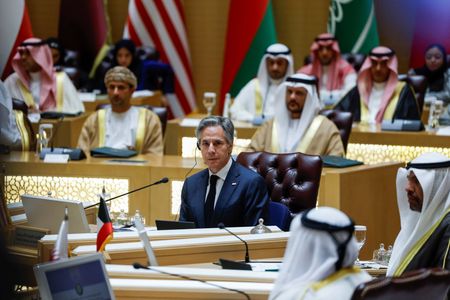 tagreuters.com2024binary_LYNXMPEK3S0F6-VIEWIMAGE