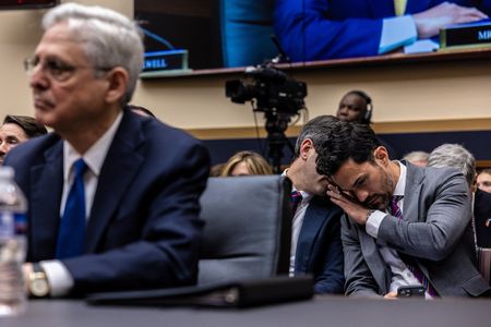 tagreuters.com2024binary_LYNXMPEK530S8-VIEWIMAGE