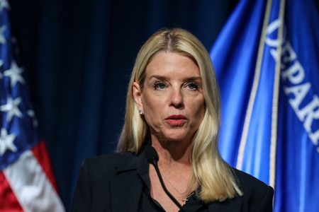 tagreuters.com2025binary_LYNXMPEL7H0O4-VIEWIMAGE