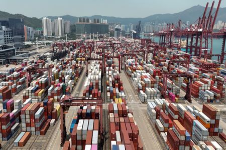 tagreuters.com2025binary_LYNXNPEL330KG-VIEWIMAGE