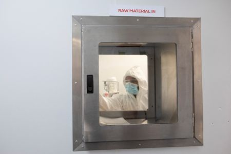 tagreuters.com2022binary_LYNXMPEI1211O-VIEWIMAGE