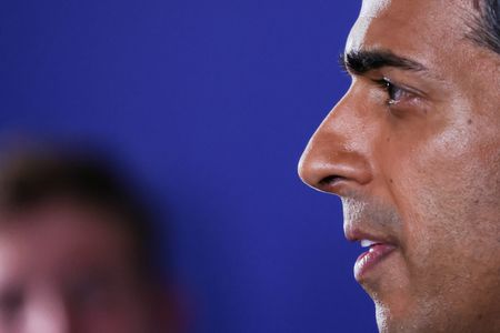 tagreuters.com2022binary_LYNXMPEI6B0HQ-VIEWIMAGE