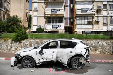 tagreuters.com2024binary_LYNXMPEK520CJ-VIEWIMAGE