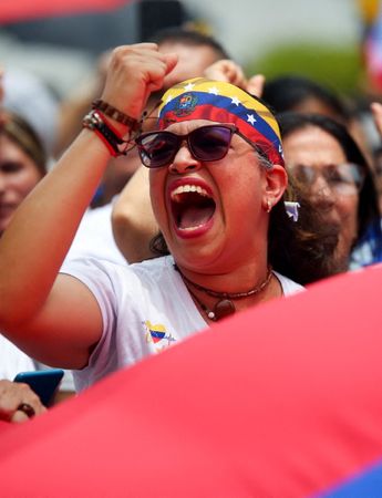 tagreuters.com2024binary_LYNXMPEK7C0BC-VIEWIMAGE