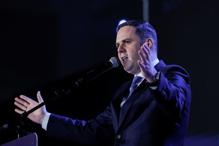 tagreuters.com2025binary_LYNXMPEL150BL-VIEWIMAGE