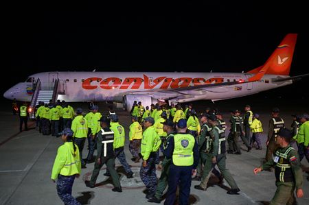 tagreuters.com2025binary_LYNXMPEL1A02Q-VIEWIMAGE