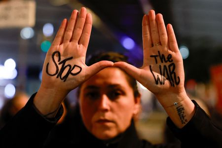 tagreuters.com2025binary_LYNXMPEL1D0RY-VIEWIMAGE