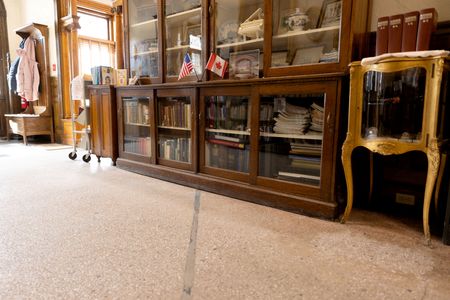 tagreuters.com2025binary_LYNXMPEL2K12X-VIEWIMAGE