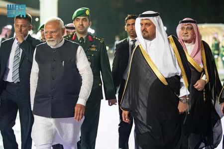 tagreuters.com2025binary_LYNXMPEL3M088-VIEWIMAGE