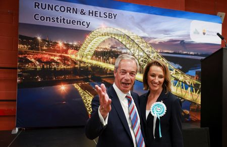 tagreuters.com2025binary_LYNXMPEL4107B-VIEWIMAGE