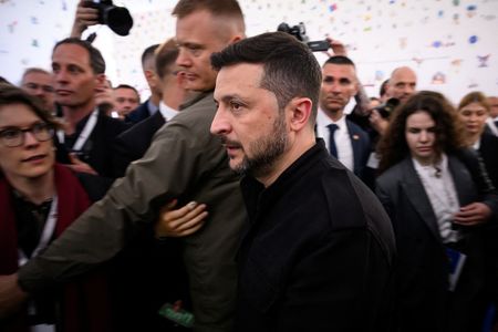 tagreuters.com2025binary_LYNXMPEL4G07J-VIEWIMAGE