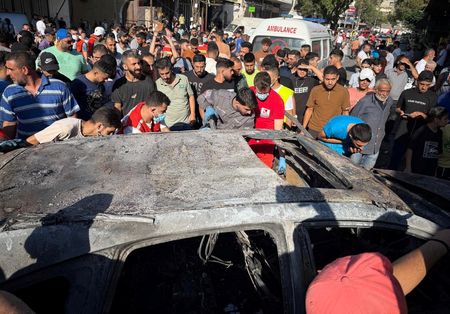 tagreuters.com2025binary_LYNXMPEL670NB-VIEWIMAGE