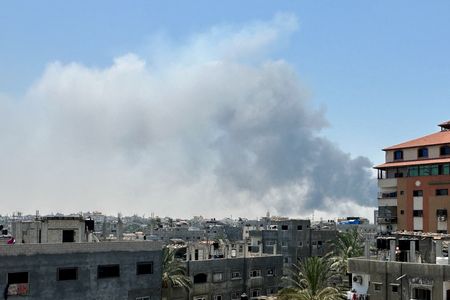 tagreuters.com2025binary_LYNXMPEL6K0HU-VIEWIMAGE