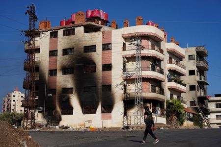 tagreuters.com2025binary_LYNXMPEL6S099-VIEWIMAGE