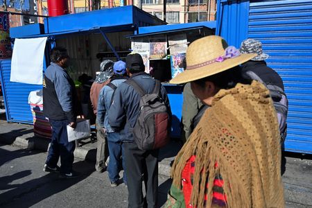 tagreuters.com2025binary_LYNXMPEL7H0YA-VIEWIMAGE