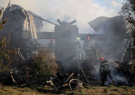 tagreuters.com2025binary_LYNXMPEL7K09O-VIEWIMAGE