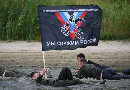 tagreuters.com2025binary_LYNXMPEL7L0FE-VIEWIMAGE